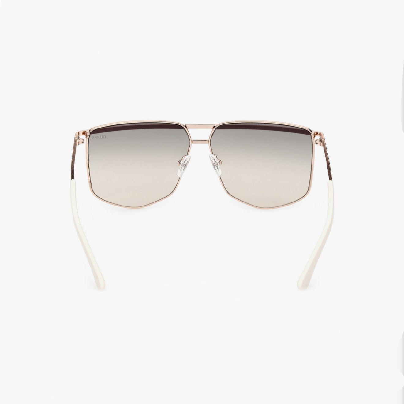 Guess GU7851
